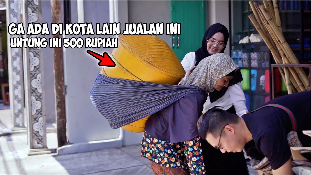 TERNYATA PENJUAL INI ANGKAT BEBAN PULUHAN KILO :( - YOGYAKARTA STREET FOOD #731