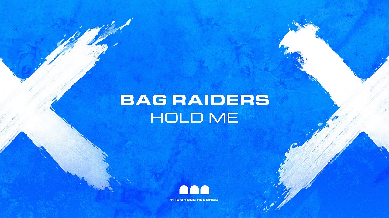 Bag Raiders &mdash; Hold Me
