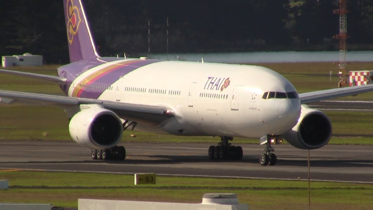 Thai Airways ► Boeing 777-200 ► Landing ✈ Auckland Airport