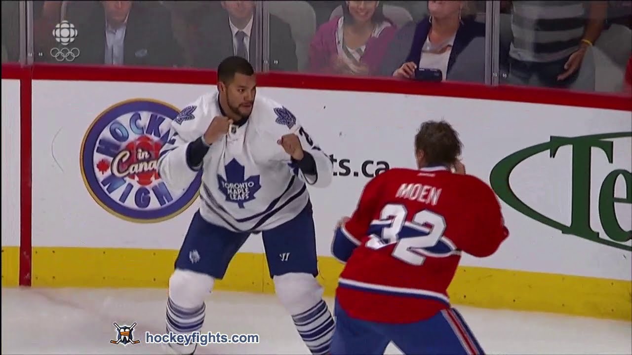 Mark Fraser vs Travis Moen Oct 1, 2013