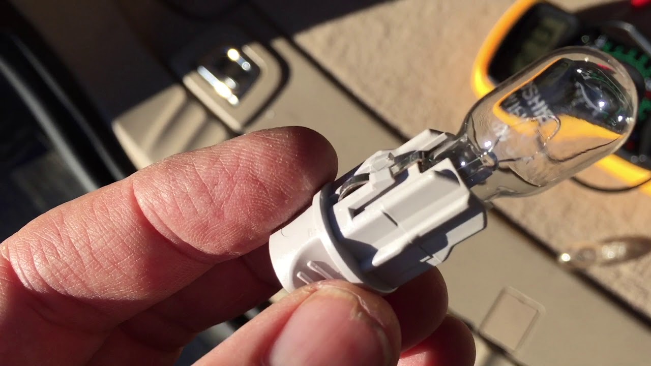 How to check car globes & globe holders and trace wires to fix faults and blown globes