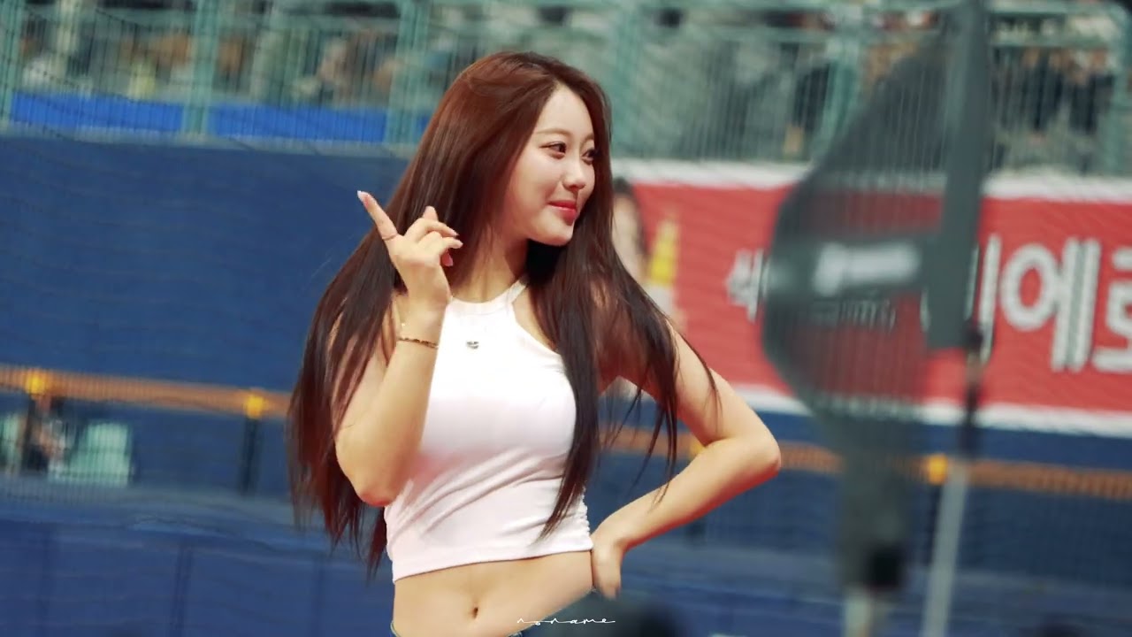 [4K] 250803 키움 히어로즈 송민교 치어리더 - Shake It(원곡: 씨스타) 송민교 F | 키움 vs 롯데 in 고척스카이돔