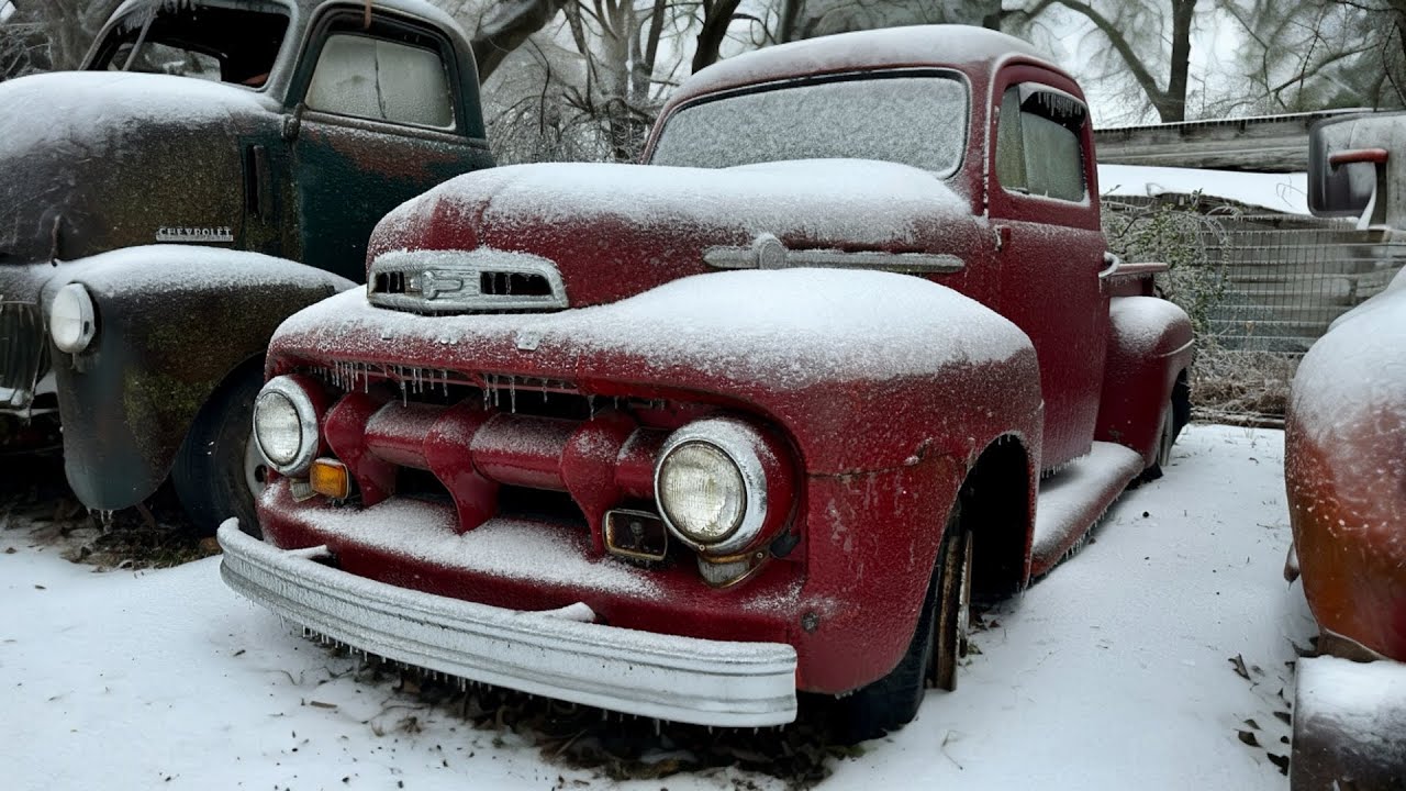 Странно Удовлетворяющий Спасение и Ремонт Грузовика Ford 1952 | ВОССТАНОВЛЕН