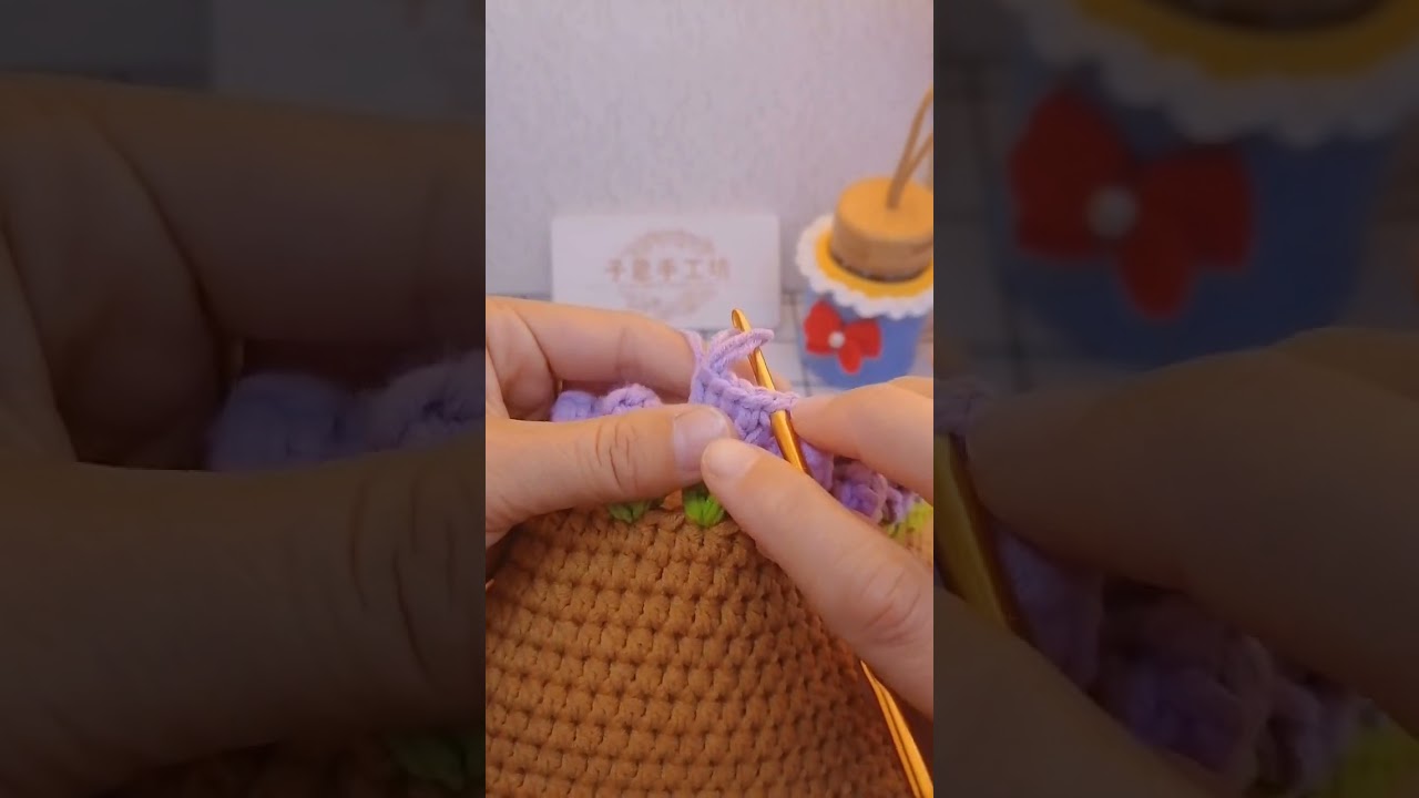 239 Tulip Handwoven Bag