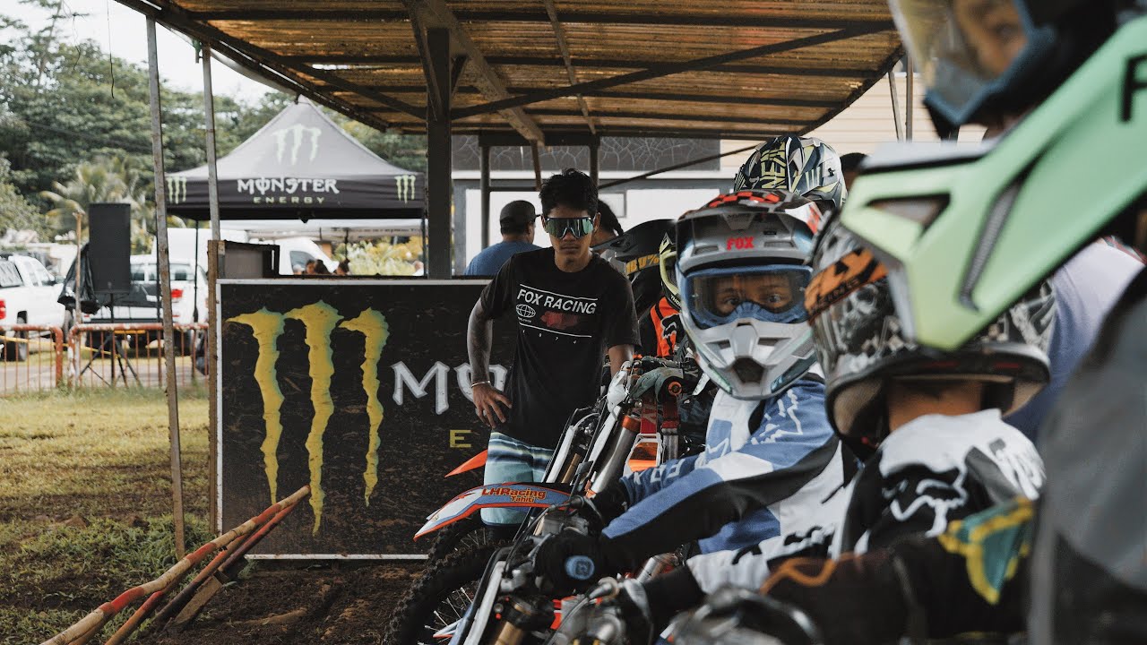 Le premier CHAMPIONNAT de MOTOCROSS de 2023 de Tahiti !