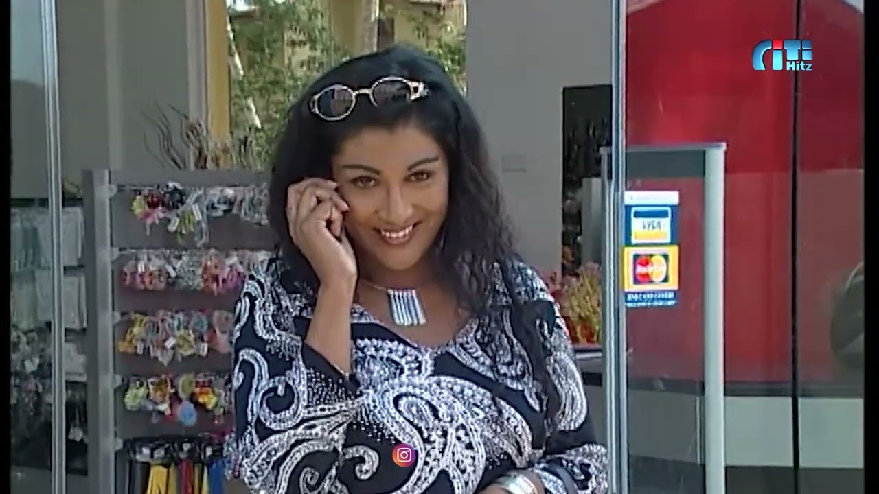 ඔෆිස් එකේ ලොක්කගෙ නෝනට සද්දෙ දාන හොර ලව් එක