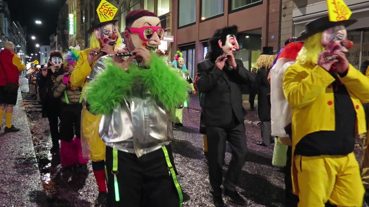 M&auml;rtplatz-Clique Basel 1923, d Buebe, dr Stamm und die Alte &ndash; Fasnacht 2019