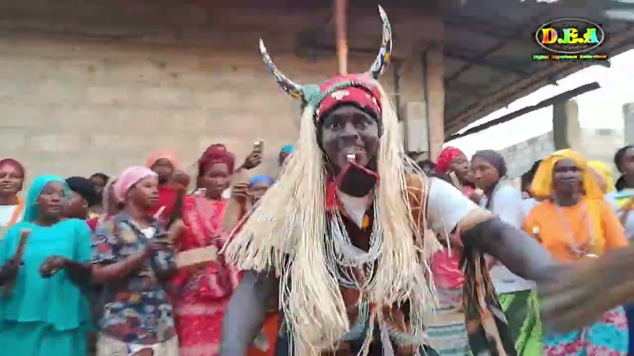 Chapeau de Ziguinchor  Dossier Bukut 2025 : Thiobon renoue avec la tradition après 42 ans.