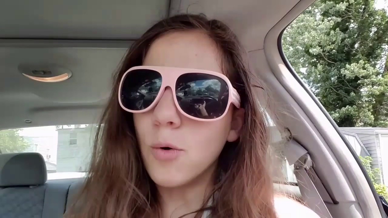 Exploring a New Age Shop!! (VLOG)