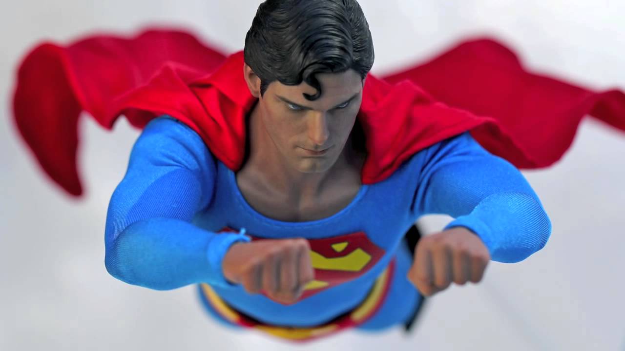 Superman Christopher Reeve by Hot Toys