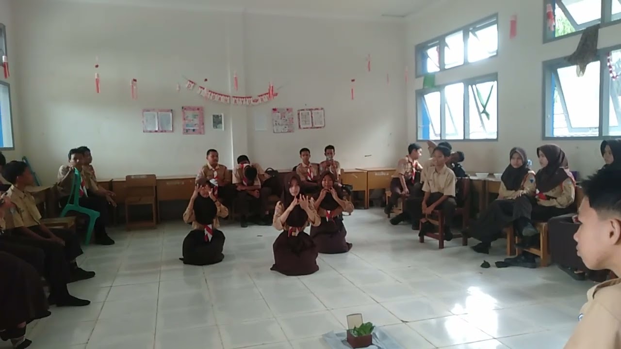 Projek mengenal budaya daerah kelas 8G 2026