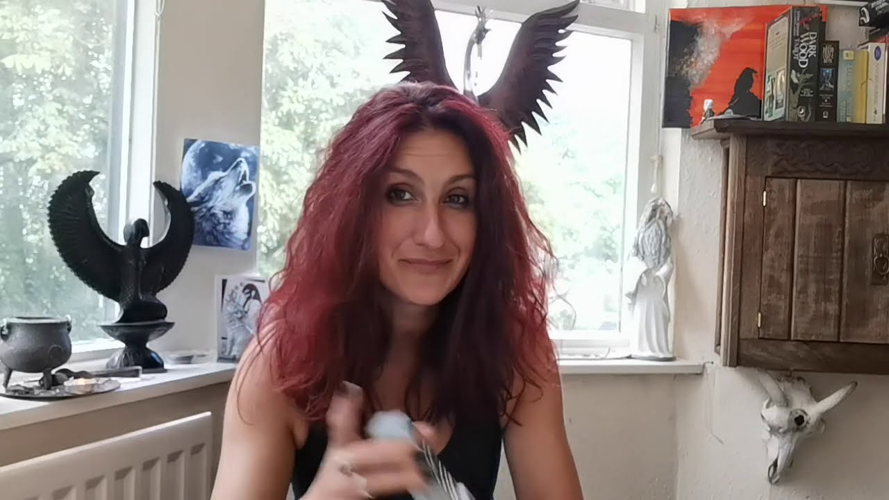 TAURUS || SEPTEMBER 2020 || Little happening around you, SO much happening within!
