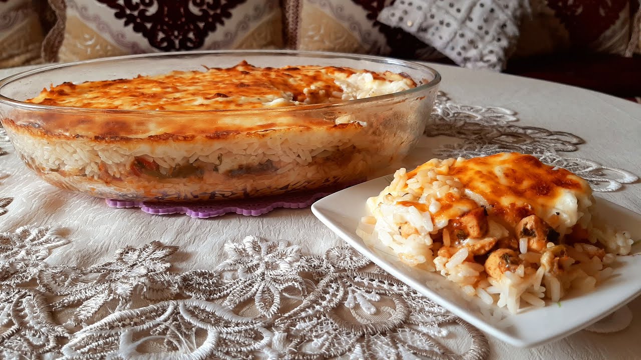 أسهل وأروع صينية أرز بالدجاج في الفرن بصلصة رهيبة 😋😘 كوجبة غداء او عشاء متكامل والمذاق ولا أطيب