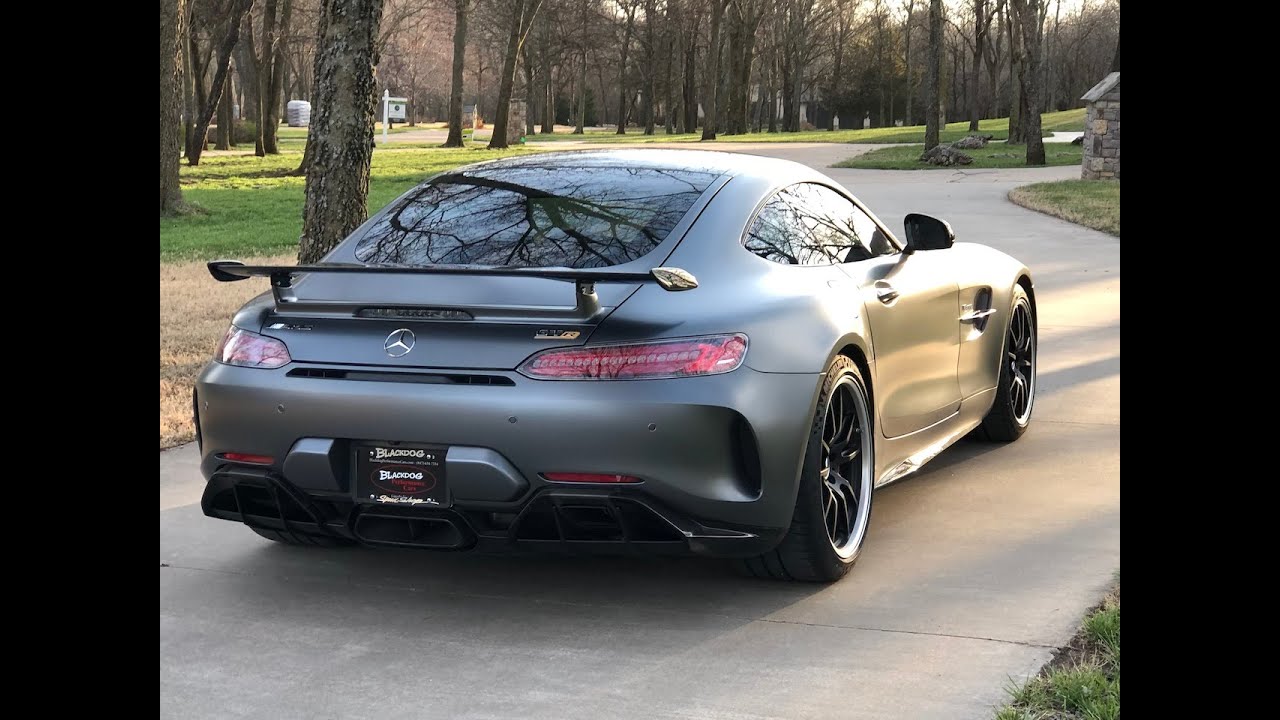AMG GT R vs Hellcat Challenger Shift-Sector