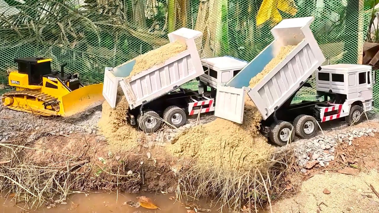 RC SHACMAN Dump Trucks Loading Sand Process Filling Pond - Realistic RC Construction!