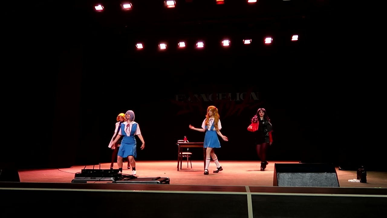 Групповое косплей дефиле - Аска, Рей, Мисато и Рицуко, Евангелион, DViZh FEST 2 (Омск, 30.10.22)