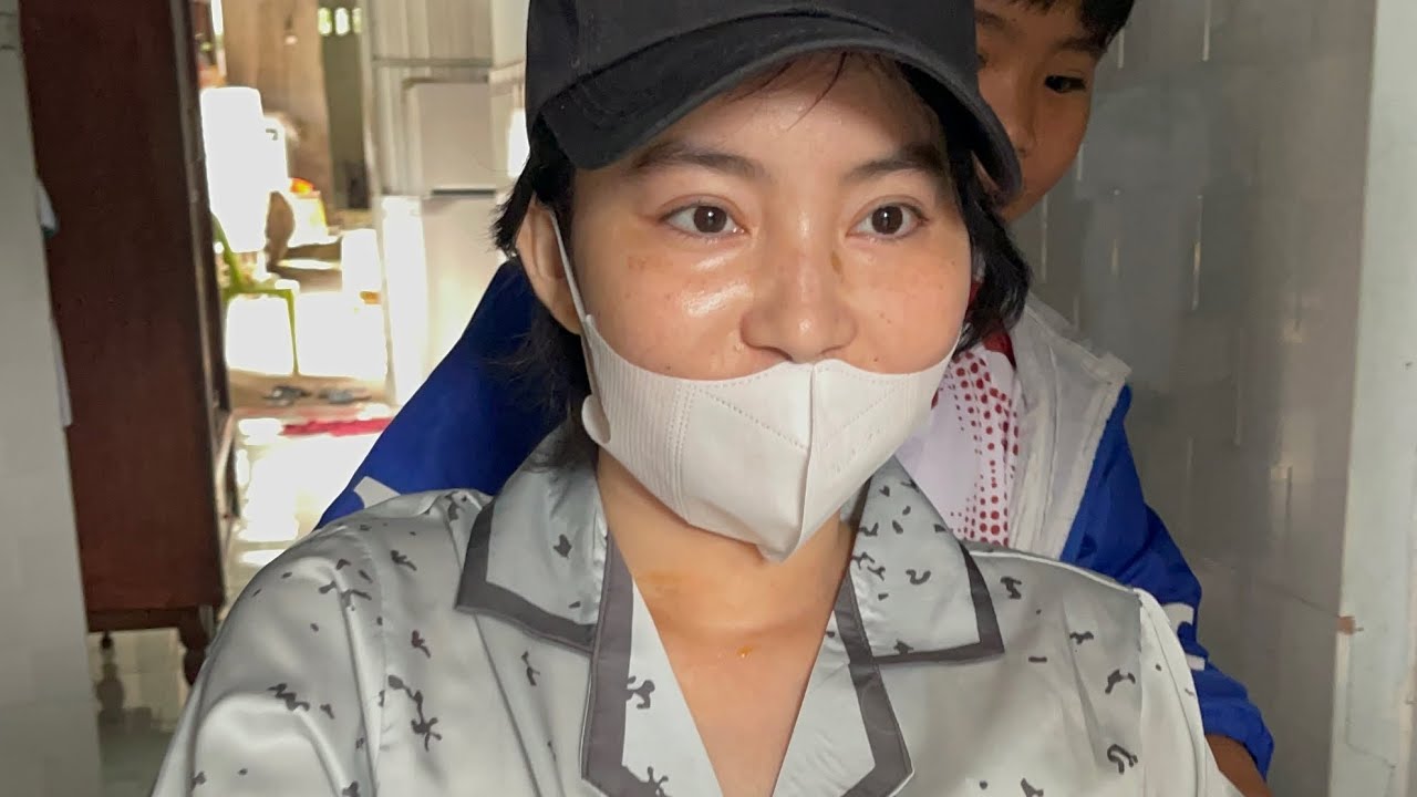 Ngọc Trinh Sáng Nay Chuẩn Bị Đi Thầy Mới 
