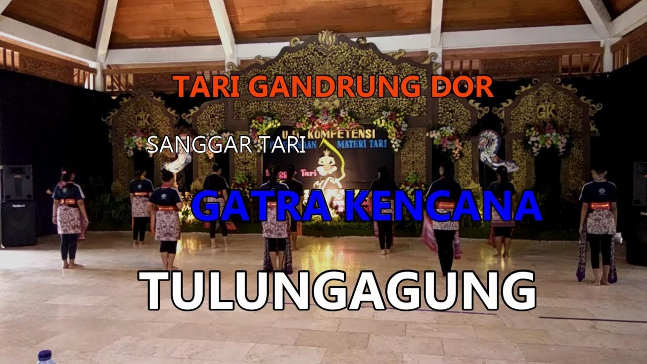 TARI GANDRUNG DOR