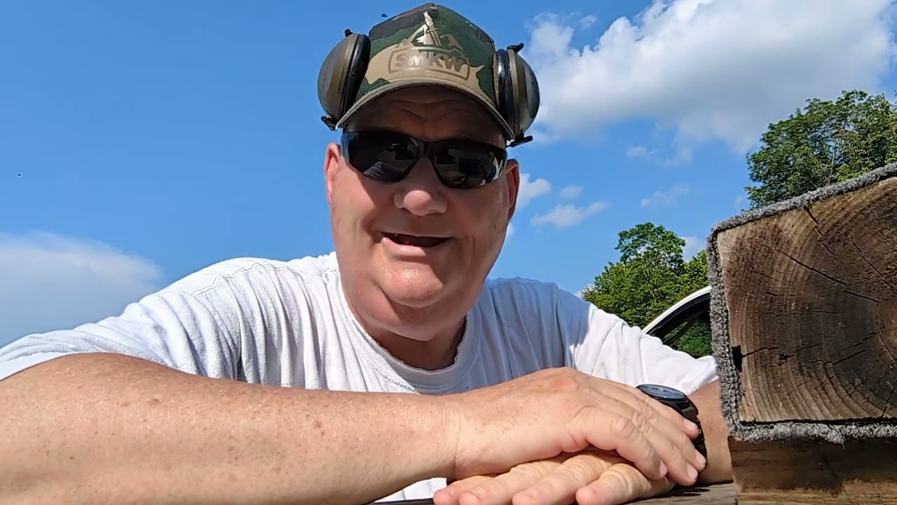 H&R Topper M 48. Эй, у меня есть этот старый подержанный пистолет.