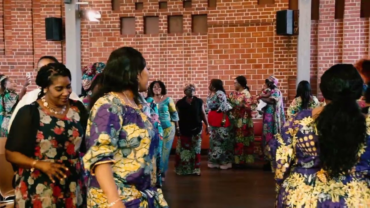 Église ADJC köln (Convention des Femmes)thème:Femme à qui T'attache-tu?