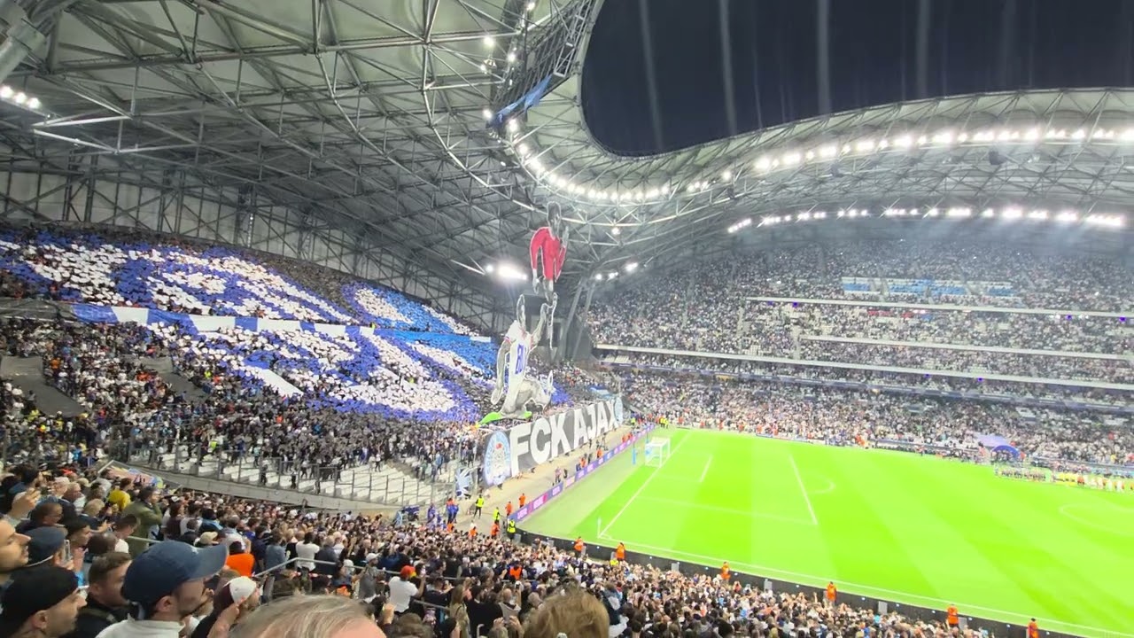 OM-AJAX entrée des joueurs + compo équipe 30/09/2025