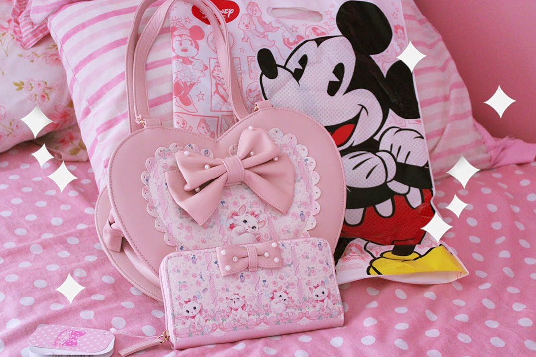 Sharing my Disney Japan Marie Purse&Wallet (ASMR soft spoken & bag crinkles)