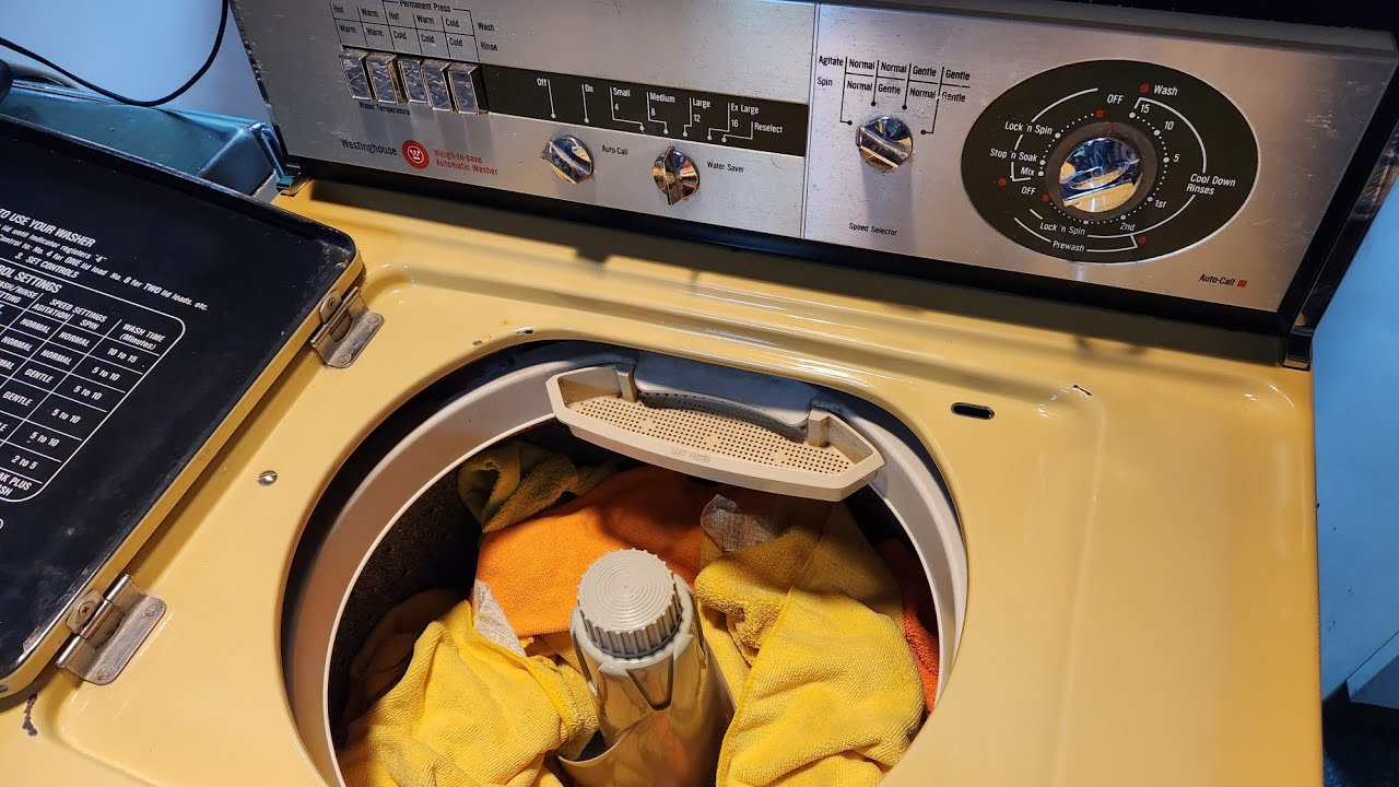 Full Cycle- 1960s Westinghouse Model LA760LXG2 automatic washer load of microfiber towels