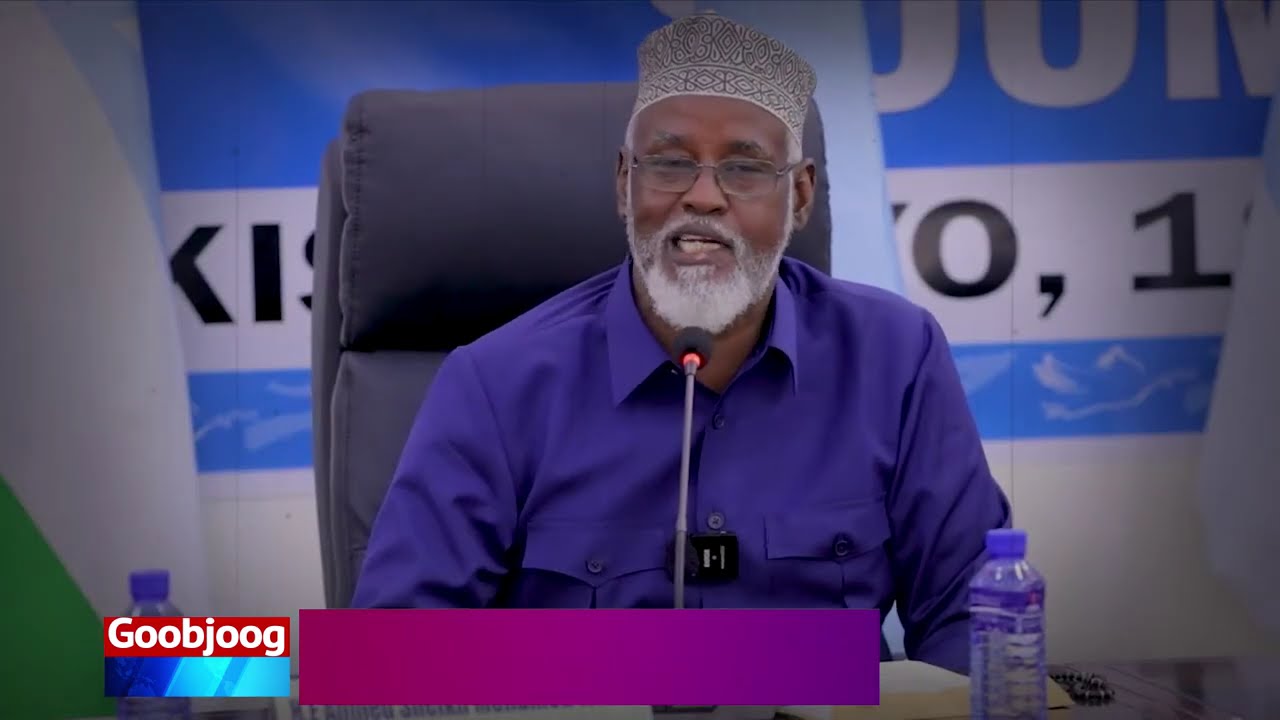 Ma suurtagal baa Axmed-Madoobe oo uu u jaran yahay waaran sooqabasho ah in uu yimaado.......