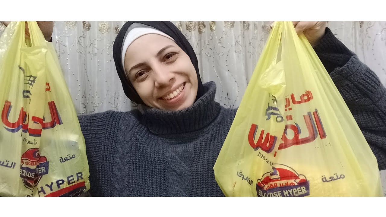 فتحتي ثلاجتي لقيتها صحراء جرداء نزلت جري ومليت بيتي بمشتريات للفطار والعشاء وجوع اخر الليل
