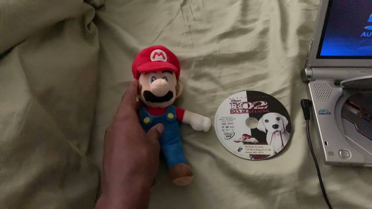 Mario watches the THX Broadway Logo