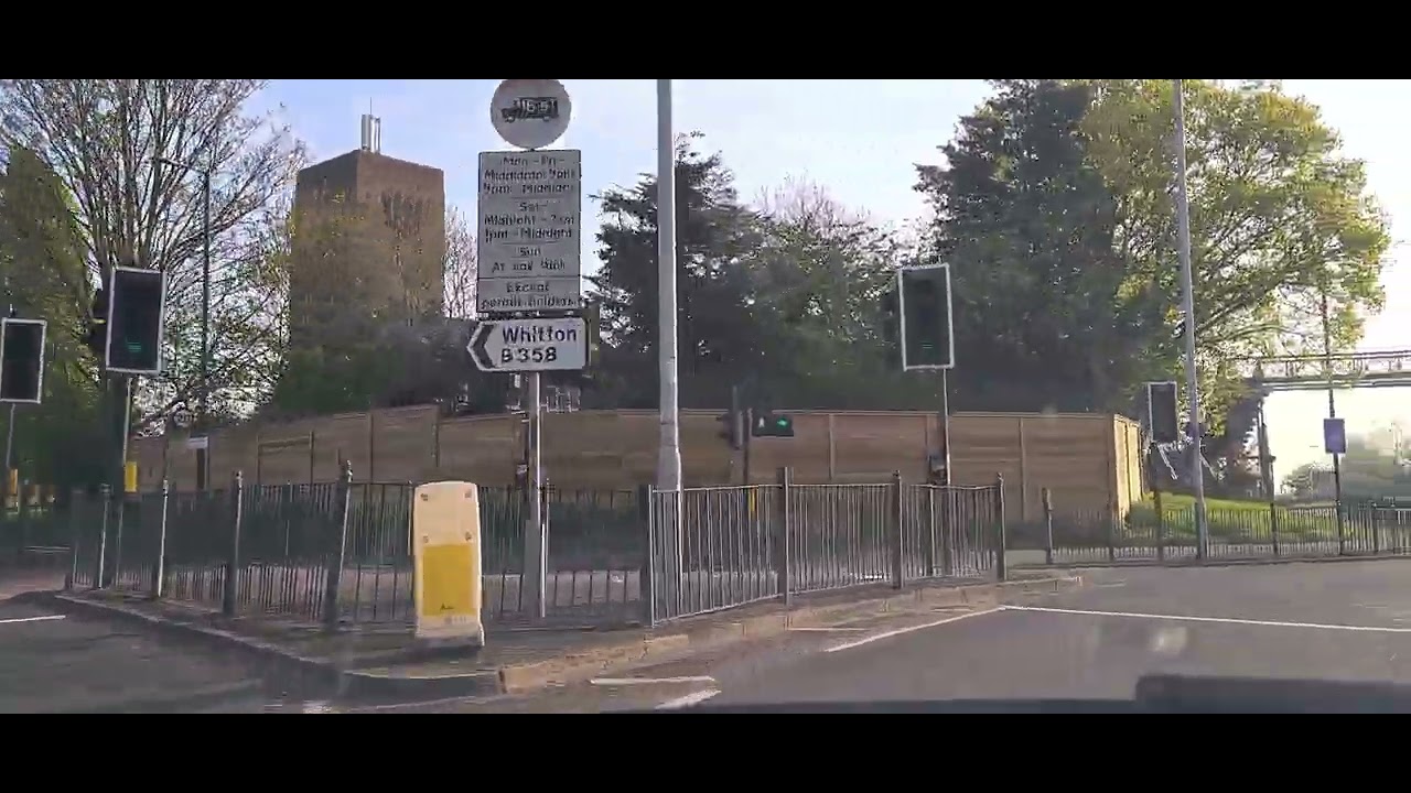 Driving on Chertsey Road, Twickenham