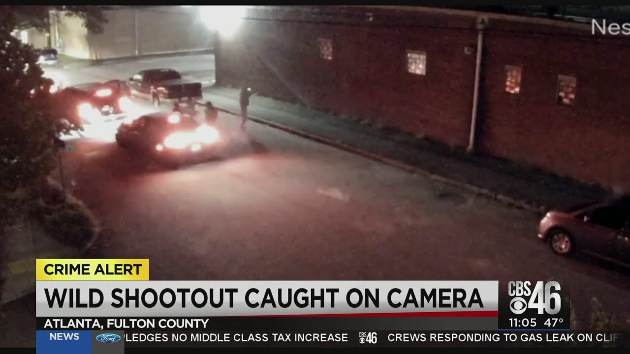 Wild shootout caught on camera