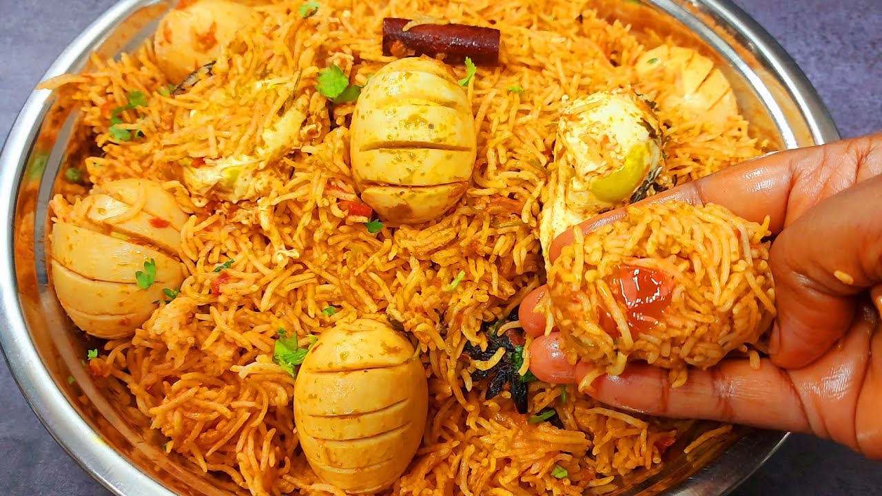 💪உடைத்து ஊற்றிய முட்டை பிரியாணி முதல் முறையா குக்கரில்😋|New Method egg biryani Recipe|Muttai Biryani