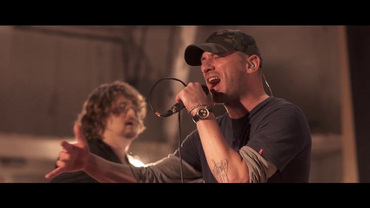 Dooz Kawa - Les hommes et les armes (LIVE avec orchestre)
