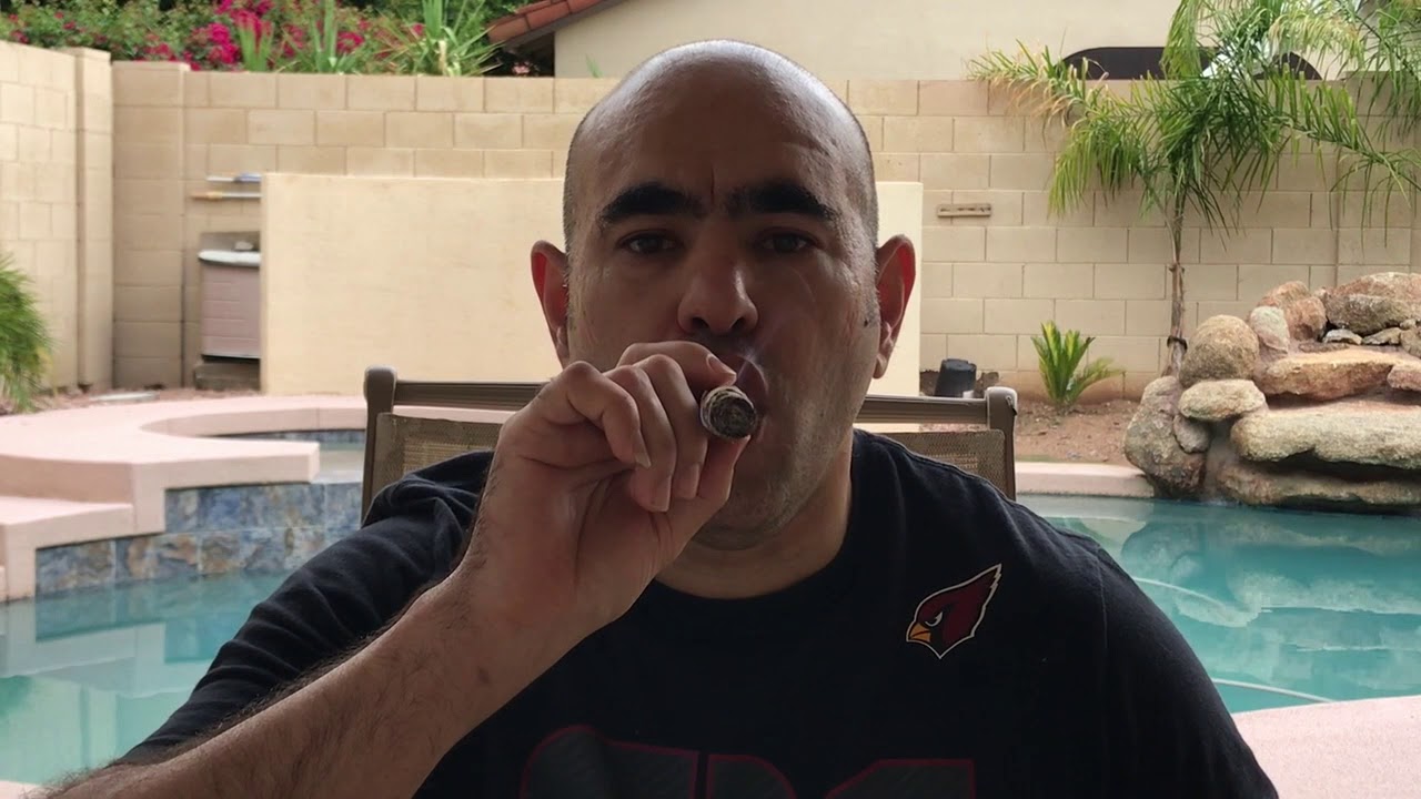 Oliva Connecticut Reserve Churchill Cigar Review
