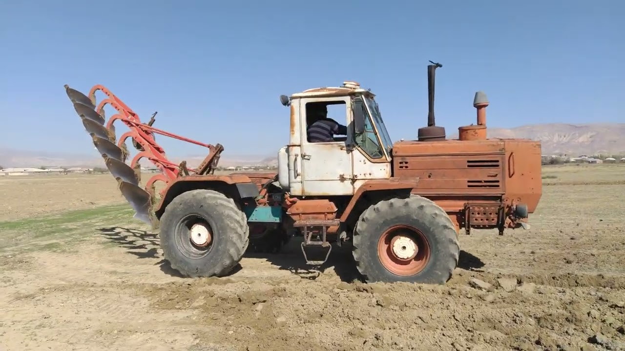 Babək rayonu kültəpə kəndi. Sərxan. T 150 traktor