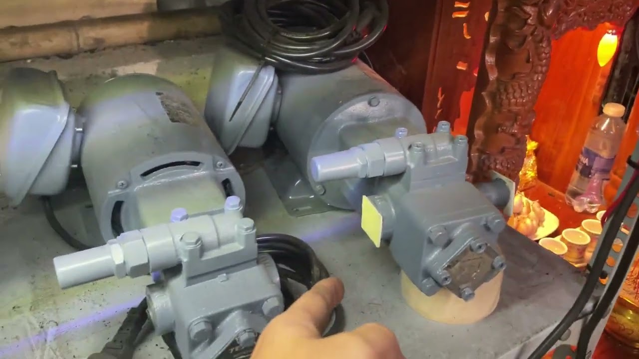 Chuyên cung cấp máy bơm nhớt loại nhỏ lh 0968822546 để được tư vấn thêm 