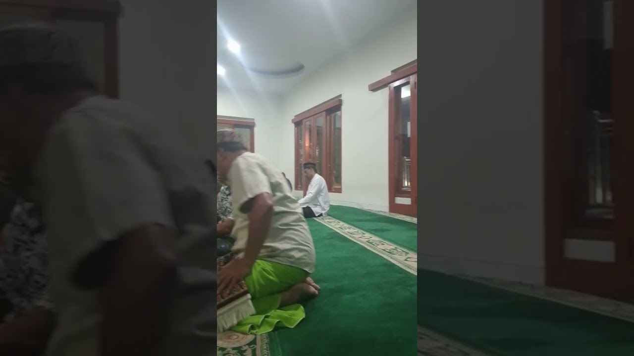 Mengunjungi dan Serta Melihat Fasilitas Tempat Ibadah Nya Masyaallah Berada di Komplek Perumahan 