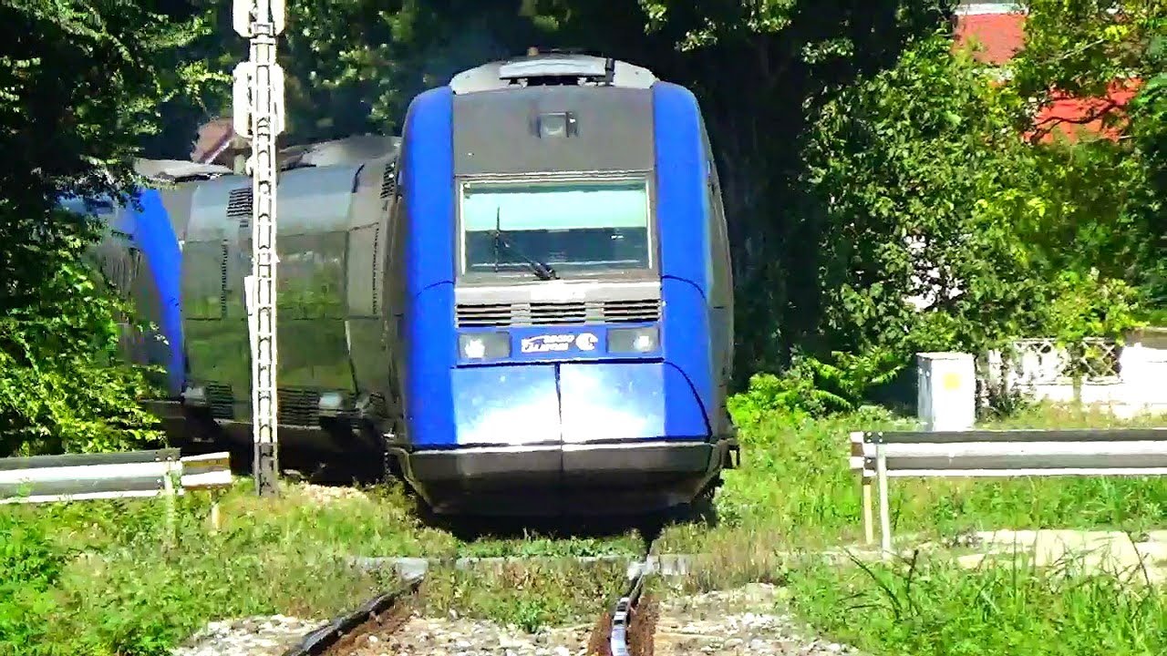 Trenuri de călători lângă Lacul Techirghiol ( 16.August.2021.)