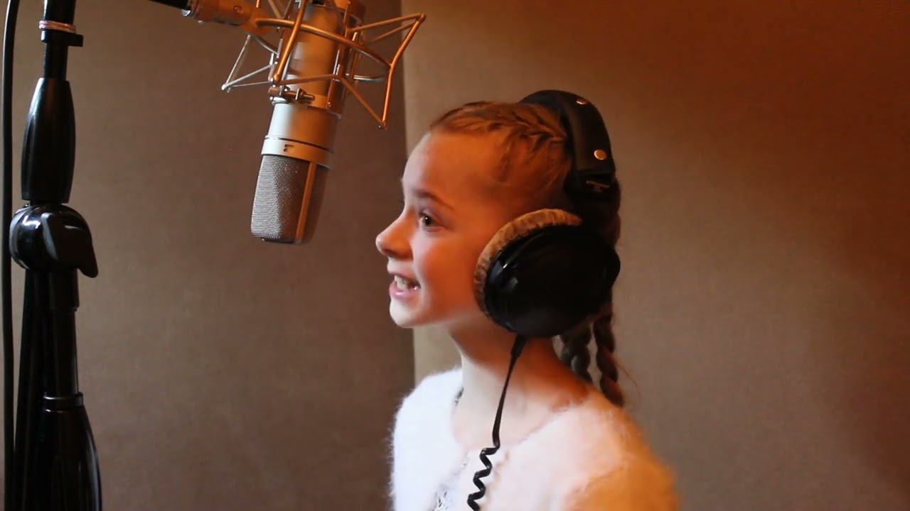 BÓG RODZI SIĘ -- Zespół Wokalny CHWILKA (Cover - Lidia Sacharuk)