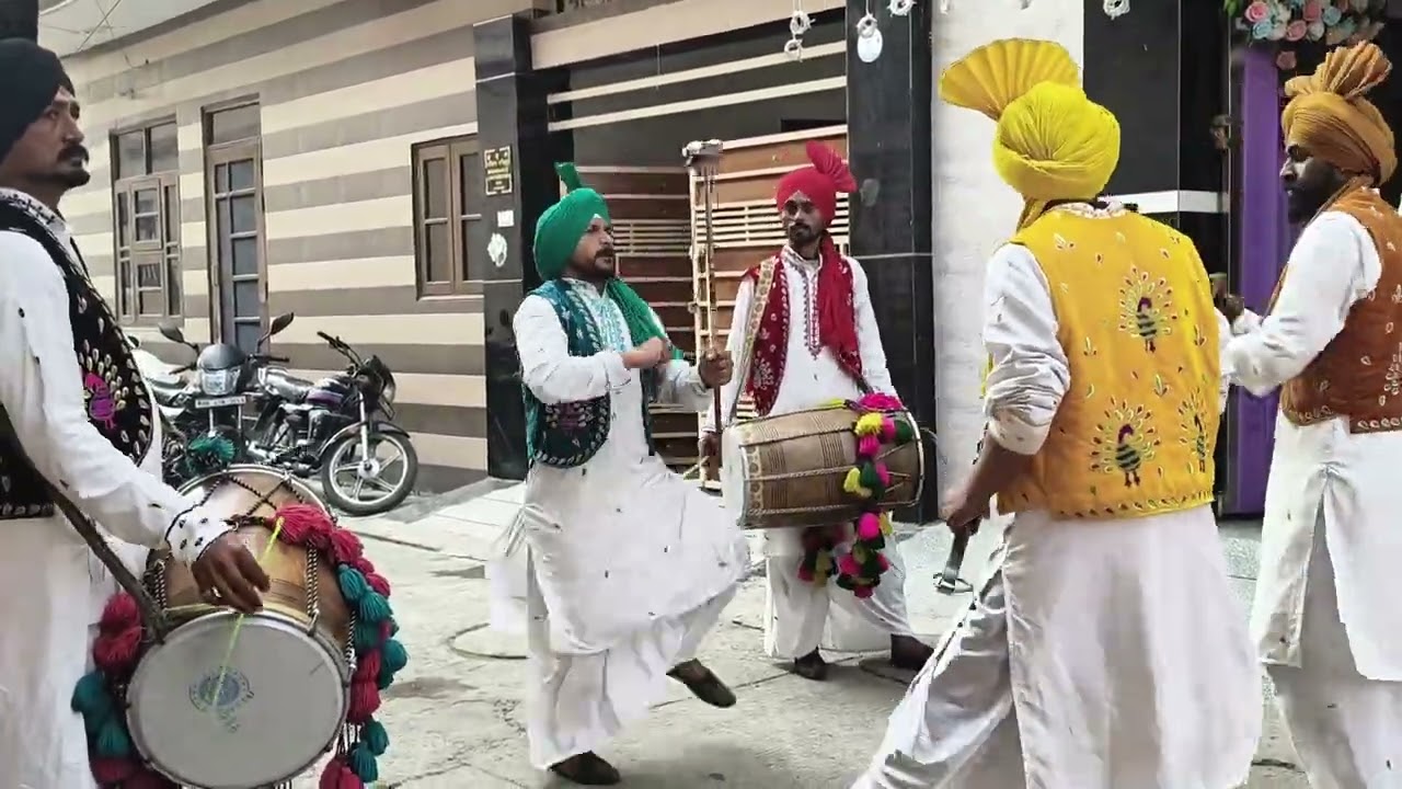 शादी का माहौल हो और उसमें जबरदस्त भांगड़ा टीम की परफॉर्मेंस हो जाए,#bhangrateam #weddingbhangra💯