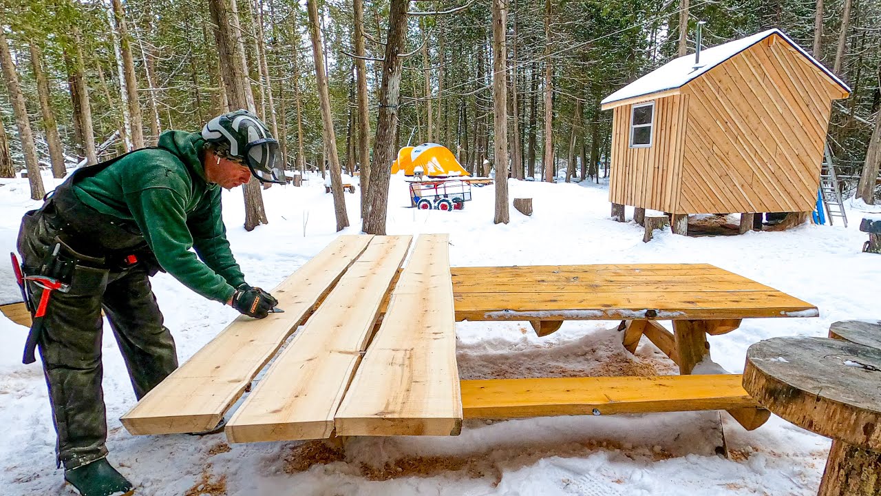 From Trees to Tiny Cabin Furniture with Alaskan Chainsaw Mill.  #73