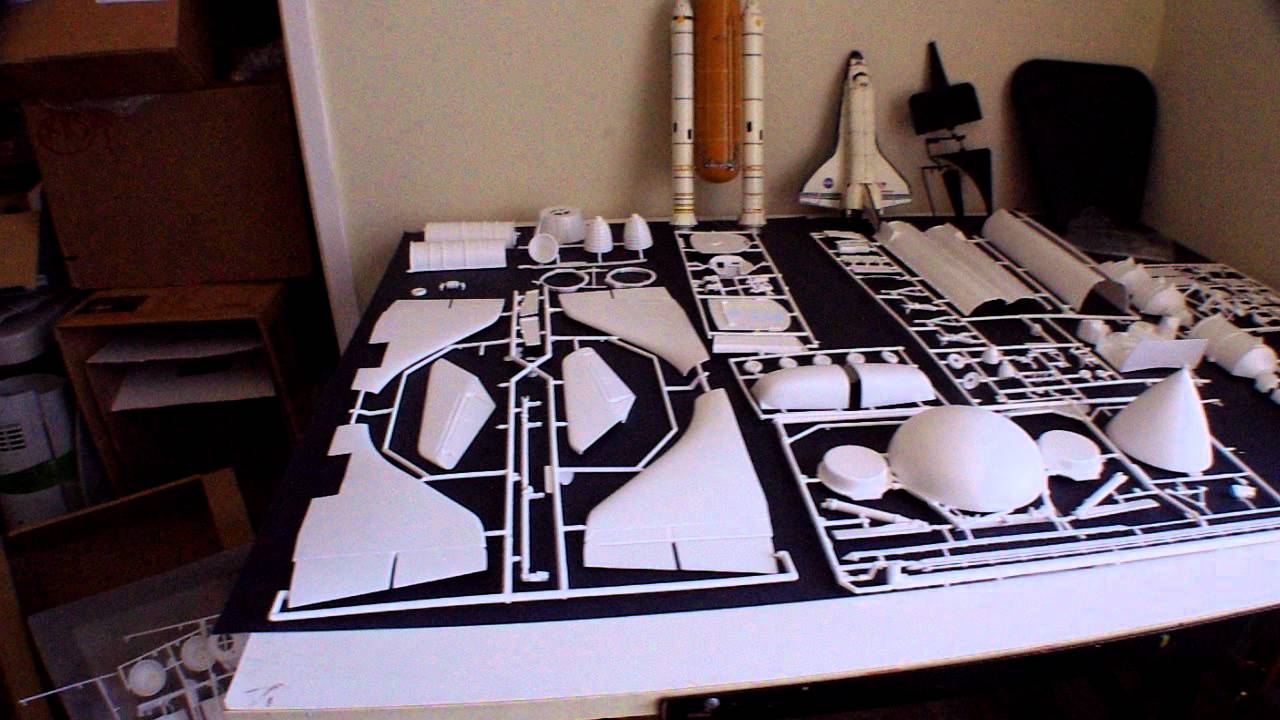 OoB Review: Revell's 1/72 Space Shuttle Stack
