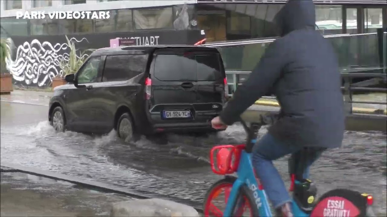 Crue de la Seine à Paris le 19 février 2026 - Berges du fleuve sortant de son lit et pollution flood