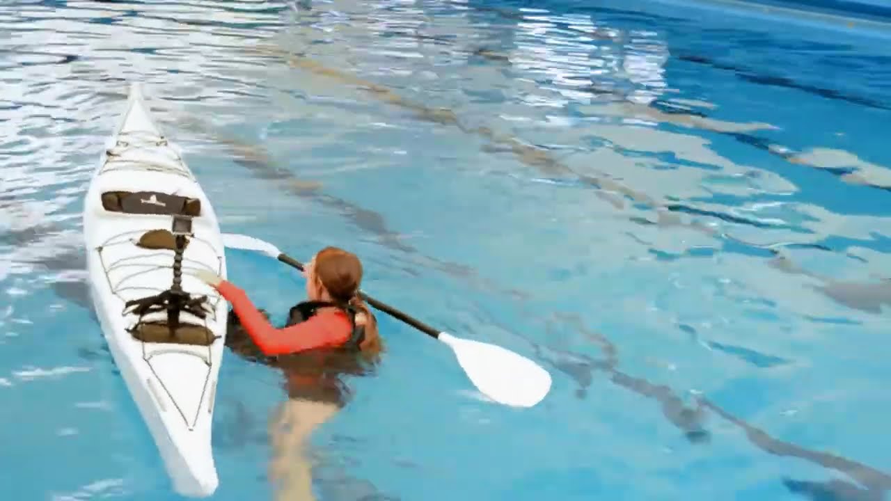 ¿Cómo subir al kayak? - Cowboy Rescue