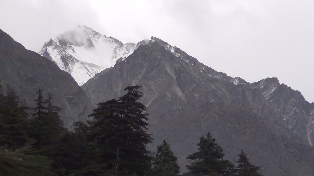 On the Way to GMVN TRH, Gangotri