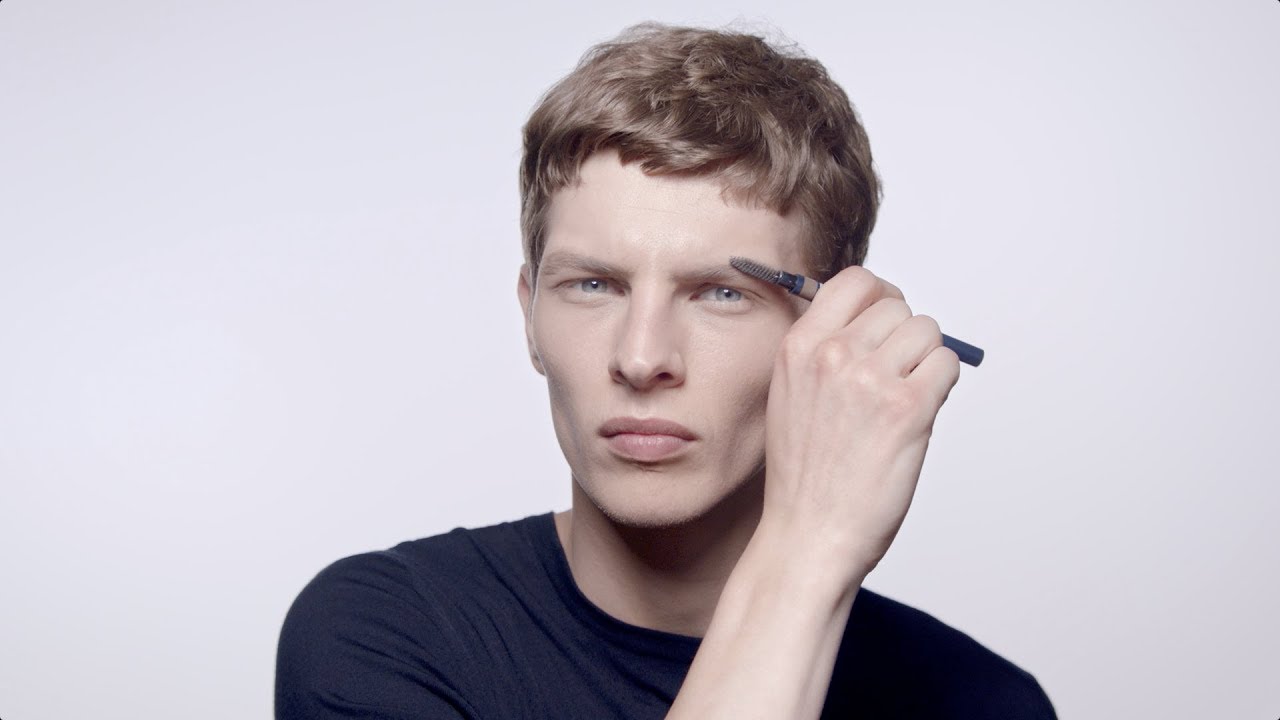How to Get Natural Eyebrows with Boy de CHANEL - CHANEL Beauty Tutorials
