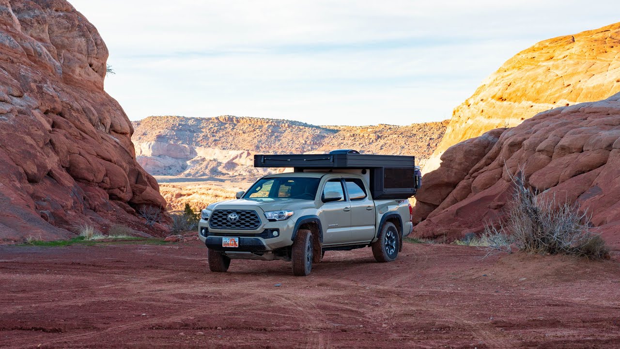 Southern Utah Winter Camping in our Tune M1