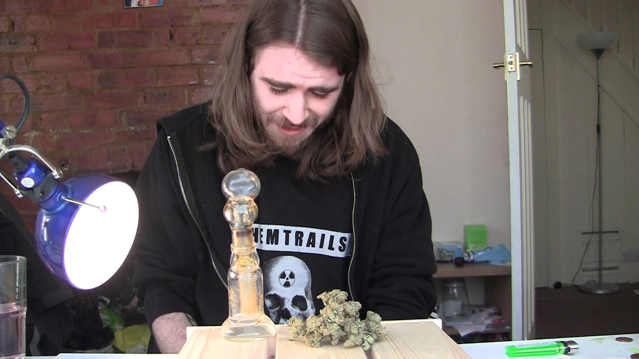 CannabisCureTV: Sour D & Purple Kush Wax Dabs + Frosty Killer Queen Buds