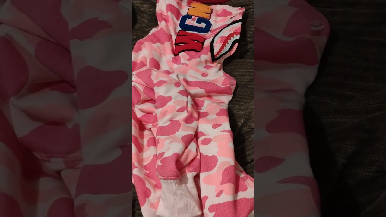 best bape hoodie on Amazon!! 50$ bape hoodie review